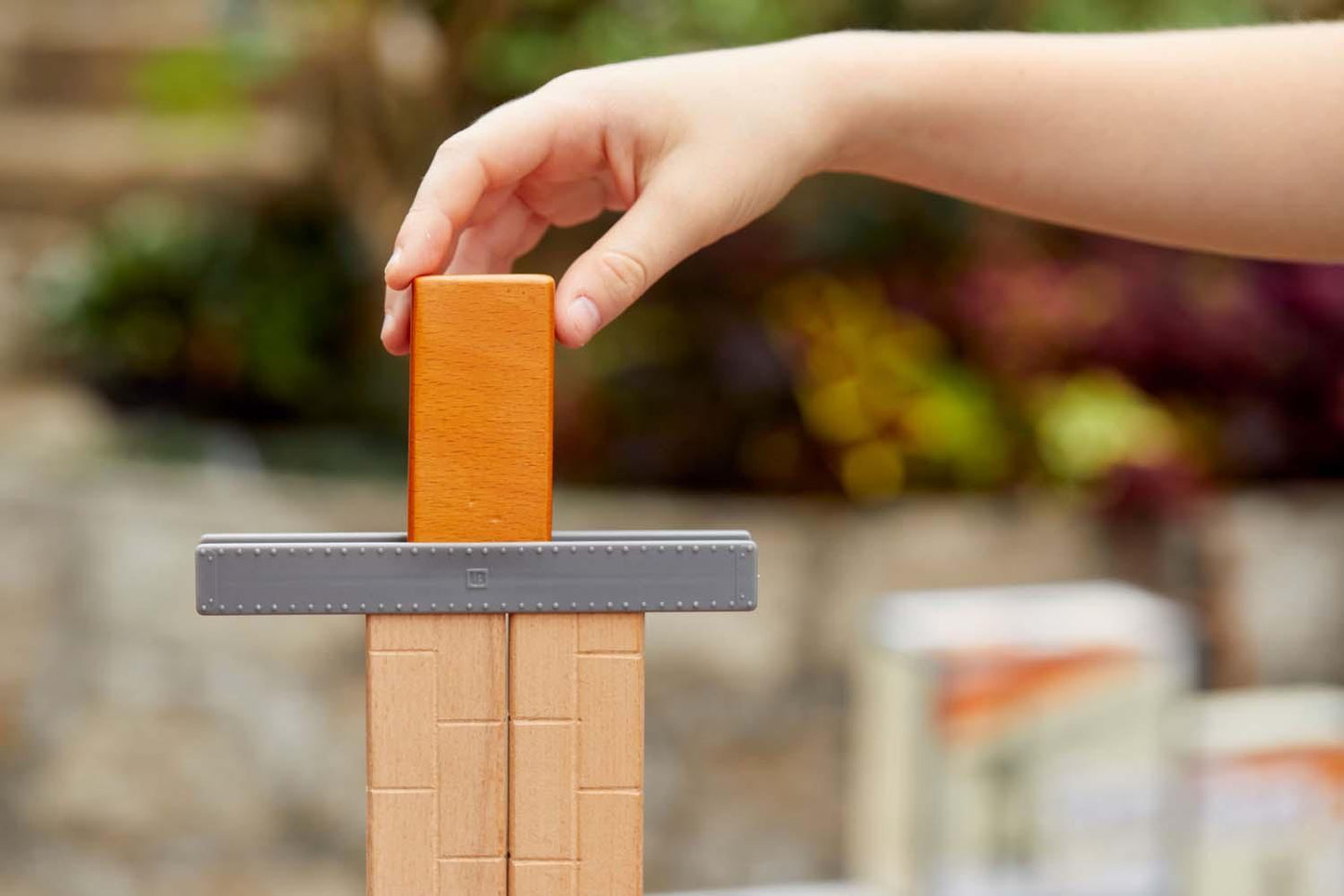 UNIT BRICKS Wooden Construction Set for 18m+. 22 pcs Toddler Pratt