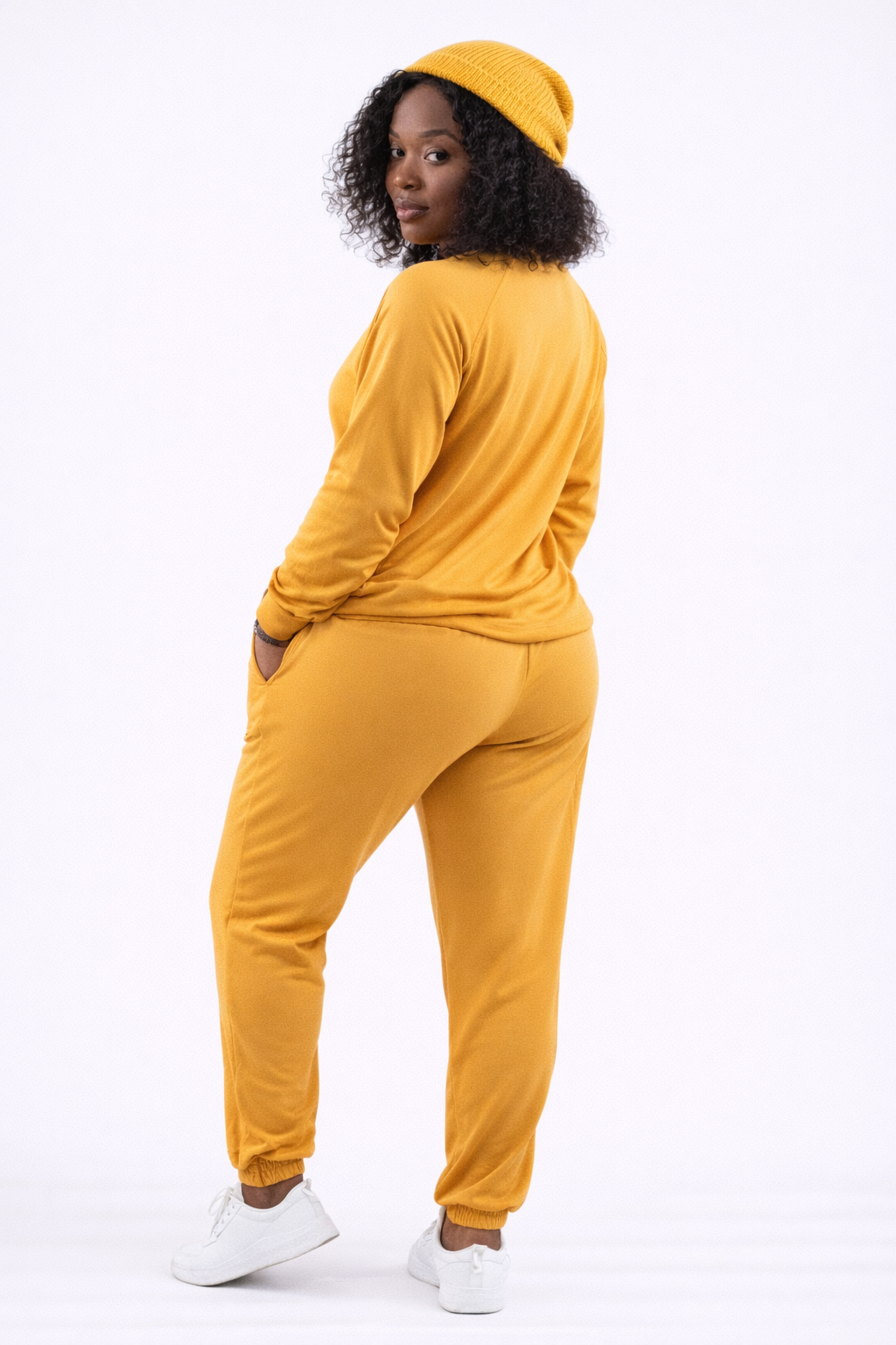 Sophisticated Raglan Sleeve Pullover Pants Set